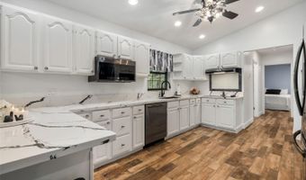 14825 SW 83RD Ter, Archer, FL 32618