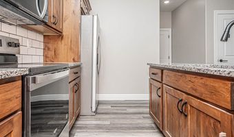 1803 NW 17th St, Abilene, KS 67410