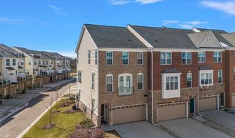 2824 Ridington Rd, Ann Arbor, MI 48105