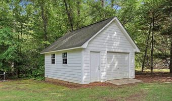 1006 Spring Hill Dr, Albany, GA 31721
