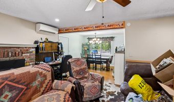 17201 Flowers Ln, Anderson, CA 96007