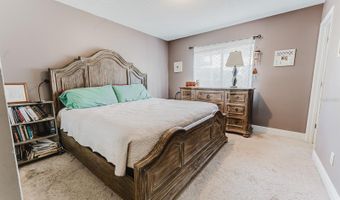 212 SUMMERSET Dr, Apopka, FL 32712