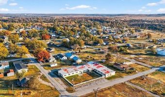 411 S 4th St, Barnsdall, OK 74002