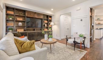 1739 D St NE, Washington, DC 20002