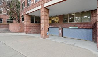 625 SLATERS Ln 201, Alexandria, VA 22314
