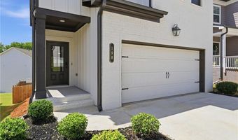 198 Station Overlook Dr, Auburn, GA 30011