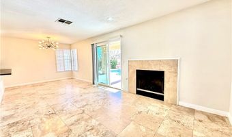 10001 Coral Sands Dr, Las Vegas, NV 89117