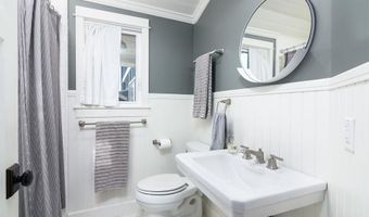 3735 Monroe St, Carlsbad, CA 92008