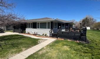 221 1st E St, Bottineau, ND 58318
