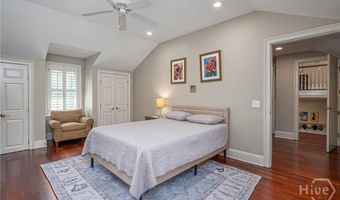 11 Turnbull Ln, Savannah, GA 31410