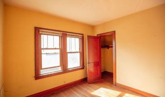608 E Elm St, Algona, IA 50511
