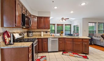 14708 BISQUE St, Accokeek, MD 20607