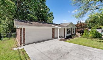 7154 Laclede Meadows Dr, Affton, MO 63123