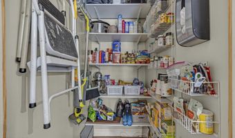 6 Surle Ct, Bayville, NJ 08721
