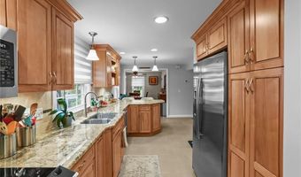 111 Peeptoad Rd, Scituate, RI 02857