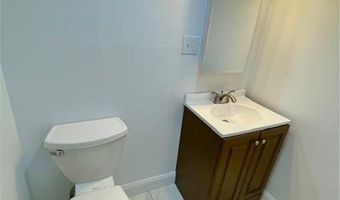 1107 10th St NW, Austin, MN 55912