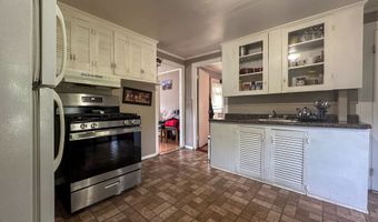 39 Rogers St 2, Branford, CT 06405