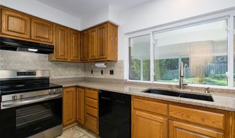 830 Westrun Dr, Ballwin, MO 63021