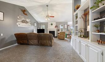 105 Sierra Ln, Arcanum, OH 45304