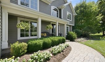 23855 W Sarah Ct, Antioch, IL 60002