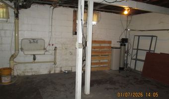 306 W 8th St, Atlantic, IA 50022