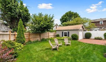 21 Bertram St, Beverly, MA 01915