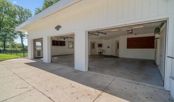 13952 Lochard Rd, Anna, OH 45302
