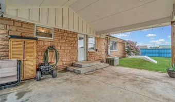 121 Pine Ave, Altus, OK 73521