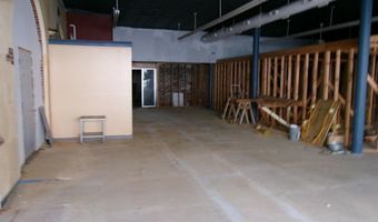 19 S Washington St, Bloomfield, IN 47424