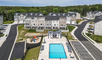 12428 SEA OAKS Ln 4, Berlin, MD 21811