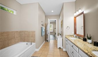 9060 Bromley Rd, Bay Minette, AL 36507