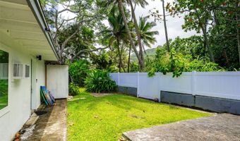 54-100 Kamehameha Hwy, Hauula, HI 96717