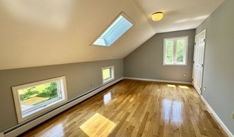 221 Plateau Rd, Calais, VT 05650