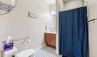 6139 PALOMINO Dr, Allentown, PA 18106