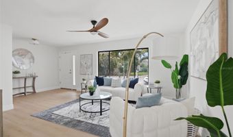 604 KINGSTON Ct, Apollo Beach, FL 33572