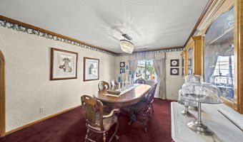 17832 Windsor Ln, Anderson, CA 96007