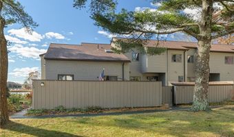 255 Fishing Cove Rd, North Kingstown, RI 02852