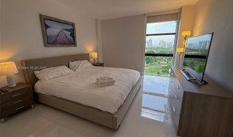 20379 W Country Club Dr 1434, Aventura, FL 33180
