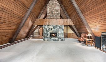 369 Thomas St, Allegan, MI 49010