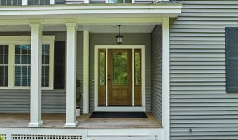 3 Victoria Rdg, Amherst, NH 03031