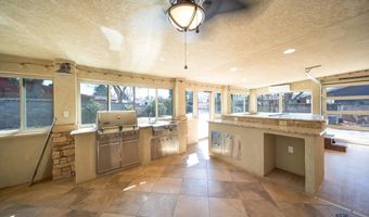 1403 S Country Club Cir, Carlsbad, NM 88220