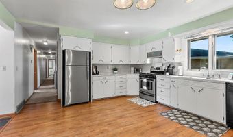 1115 W FRANKLIN St, Appleton, WI 54914