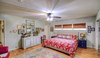 7 Valley Rd, Arkansas City, KS 67005