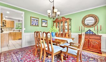 348 Deerfield Rd, Allenstown, NH 03275