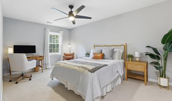 661 N ARMISTEAD St, Alexandria, VA 22312