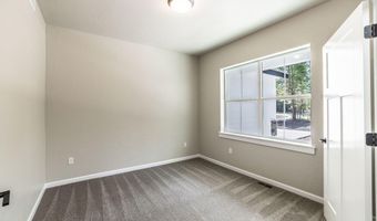 7587 E Duke Ln, Athol, ID 83801