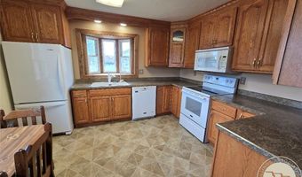 309 W Kewanee Ave, Baker, MT 59313