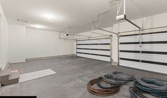 402 NE 59th St, Ankeny, IA 50021