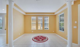 5508 GOLDEN ISLES Dr, Apollo Beach, FL 33572