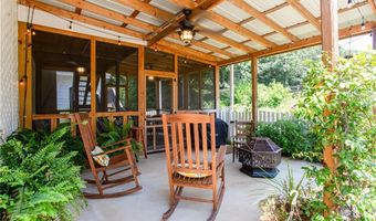 2345 Seagraves Mill Rd, Hull, GA 30646